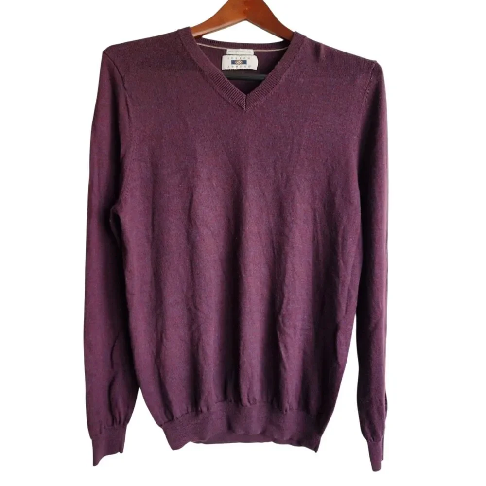 Joseph Abboud V-Neck Sweater Extra Fine Merino Wool Purple Pullover Knit Mens